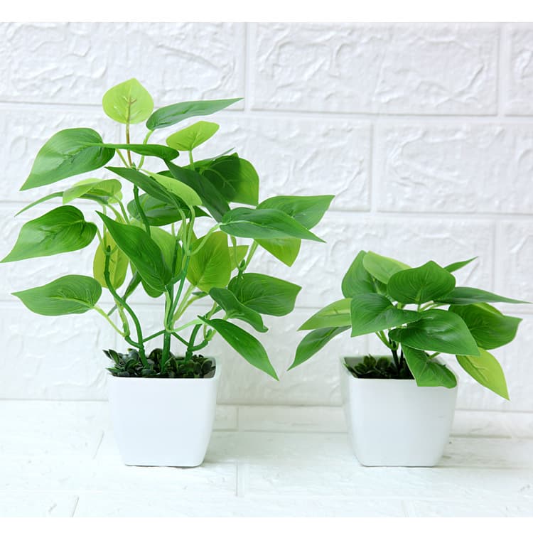 Artificial Plant Potted Table Decoration Mini Fake Plant Bonsai Living Room Indoor Green Plant Decoration Ornament