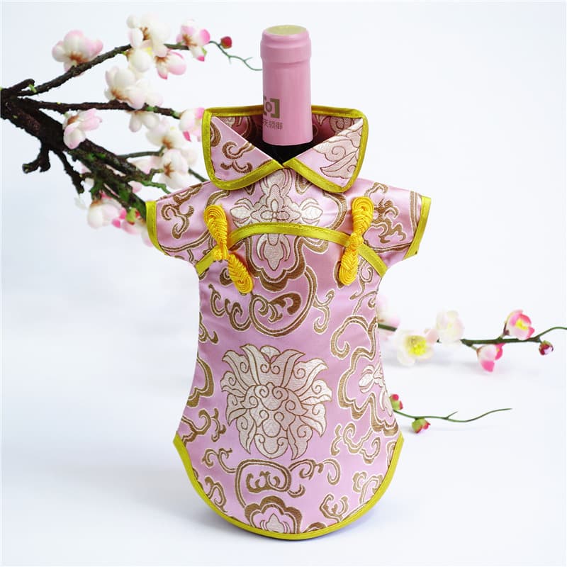 Chinese-style Wine Bottle Cover Silk Satin Ancient Style Hanfu Korean Traditional Dress Brocade Embroidery Custom Garment Cover