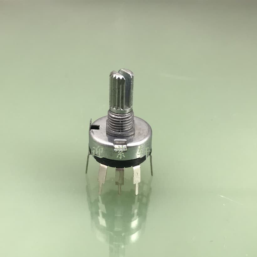 Potentiometer with Switch Knob B10K Shaft Length 15MM