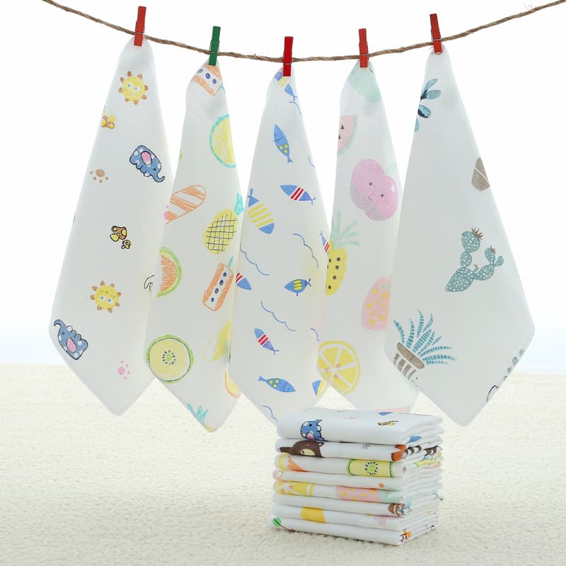 Pure cotton square towel, printed small towel, baby handkerchief, infant bib, four-layer printed hand towel, gauze cloth