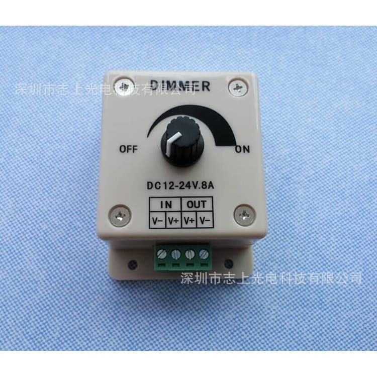 LED Manual Dimmer / Single-Color Knob Dimming Switch PWM Stepless Dimming 12V 8A Light Strip Dimmer