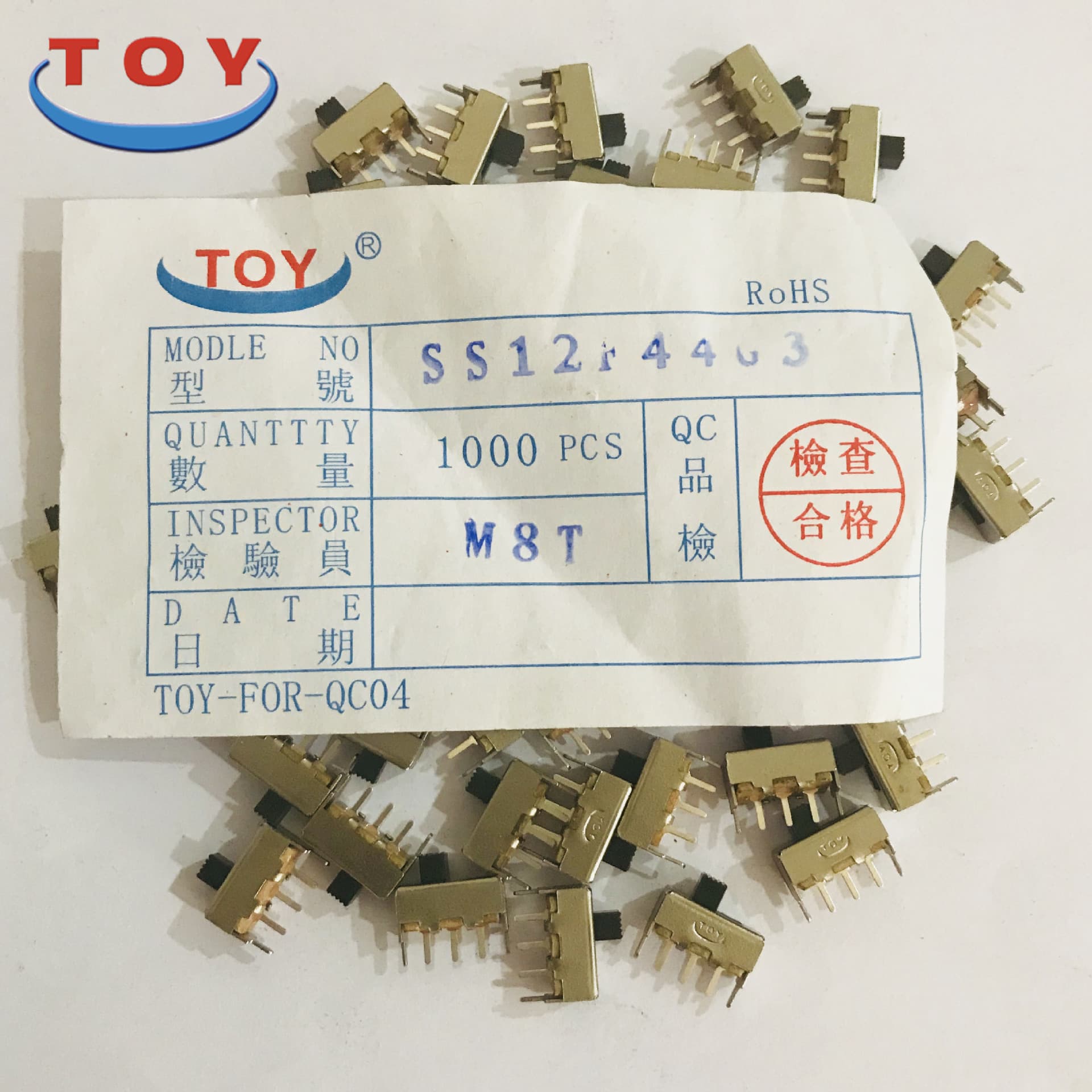 TOY manufacturer wholesales SS12F44 toy power supply small torsion switch, single-pole double-position switch.