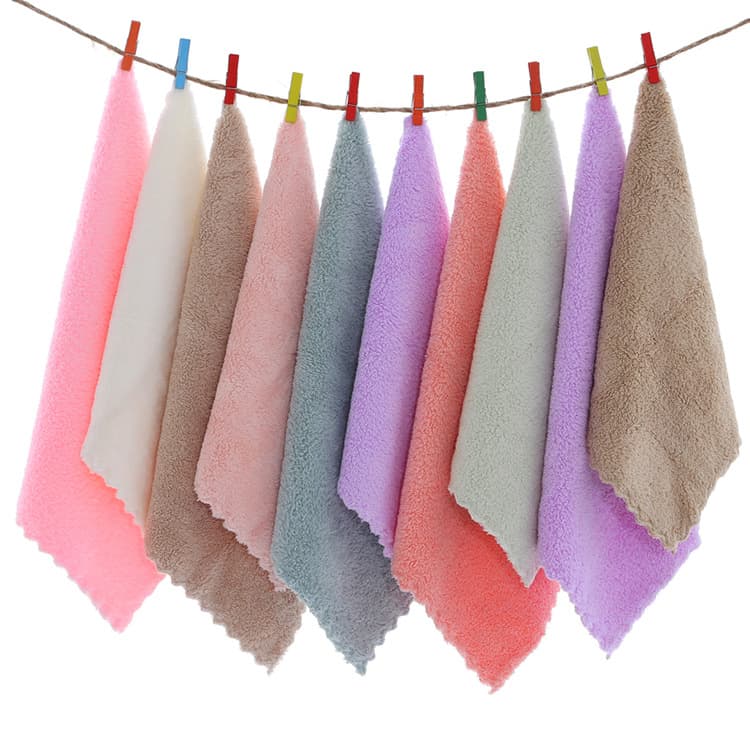 High-density Coral Fleece Square Towels Gifts Absorbent Multi-purpose Children's Small Towels Wholesale Dishwashing Cloths Kitchen Squares