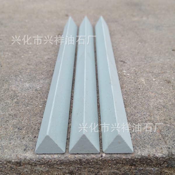 Supply Triangular Oil Stone Strip 150*12mm Green Silicon Carbide Sand Strip Fine Grinding Oil Stone 100*10 etc. Flat Square