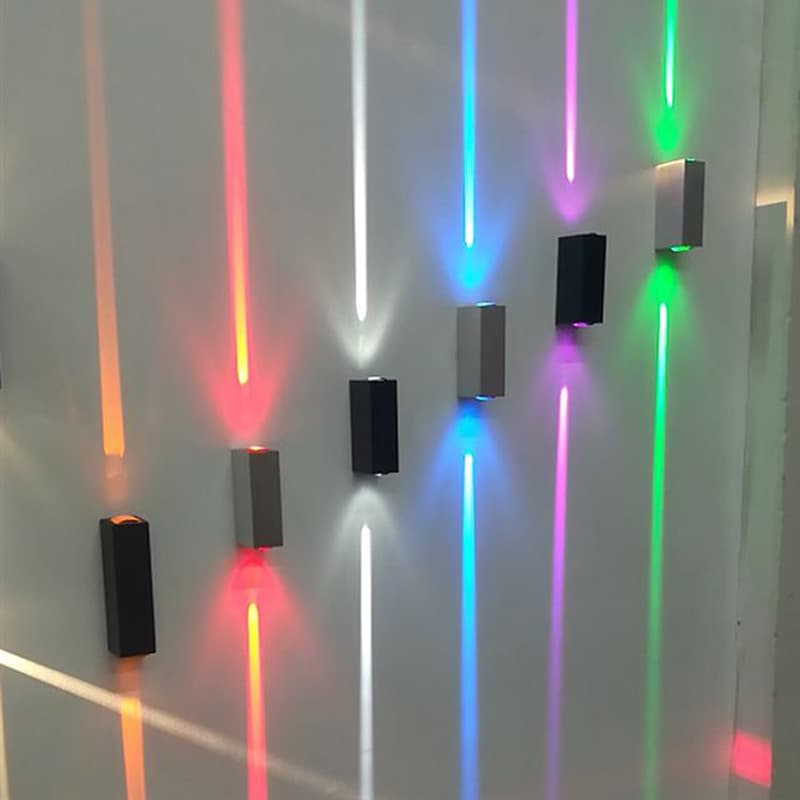 A beam of light wall lamp, waterproof, for door posts, corridors, and walkways, with focused and brushed color up and down LED light
