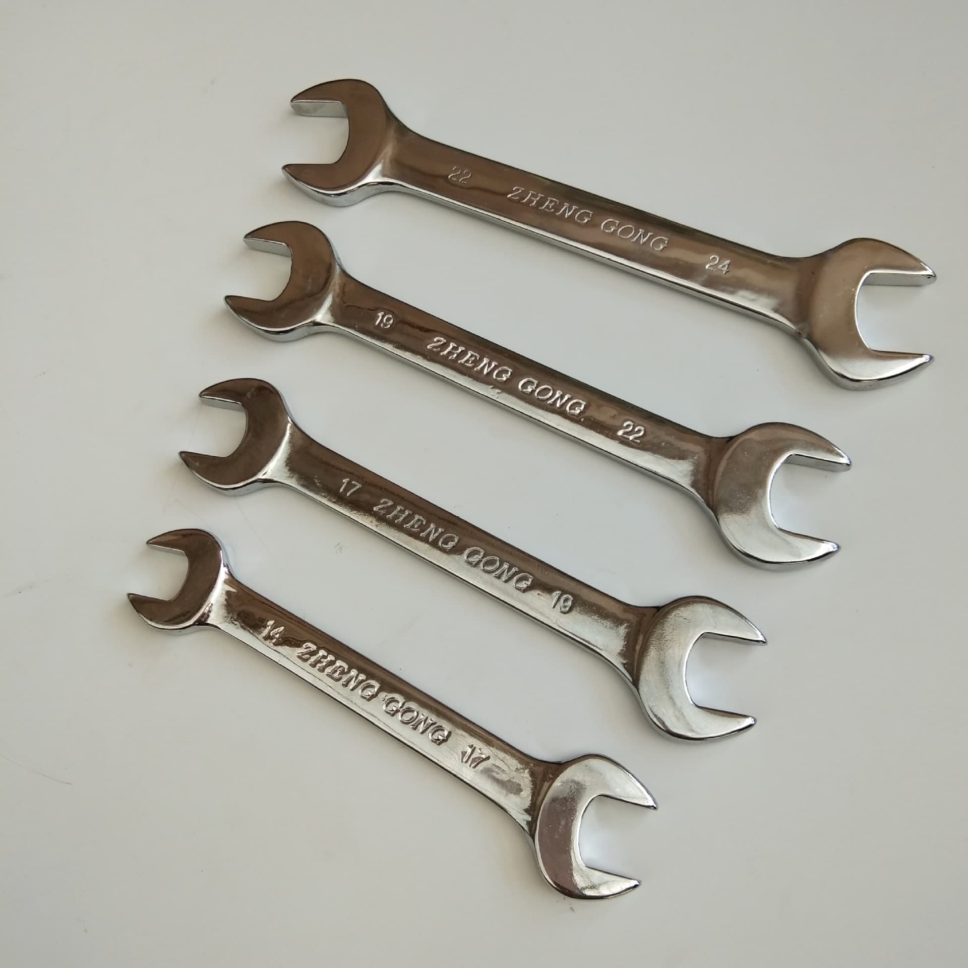 Manufacturer Wholesale Mirror Finish Double-Ended Fixed Wrench Open-End Wrench Dual-Use Wrench Fork Wrench Linyi Yuanhong Hardware Tools