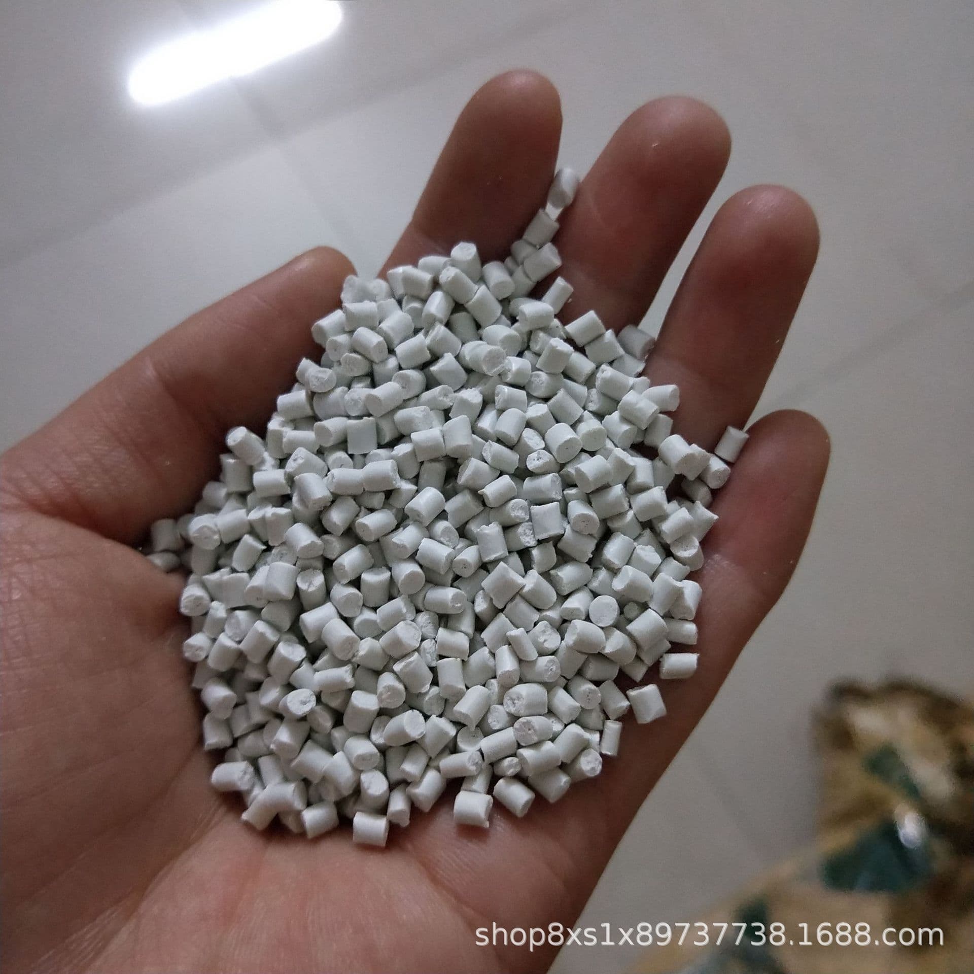 Wholesale high-impact white 475 recycled HIPS plastic pellets, gray-white material, for wire reels, HIPS (475)