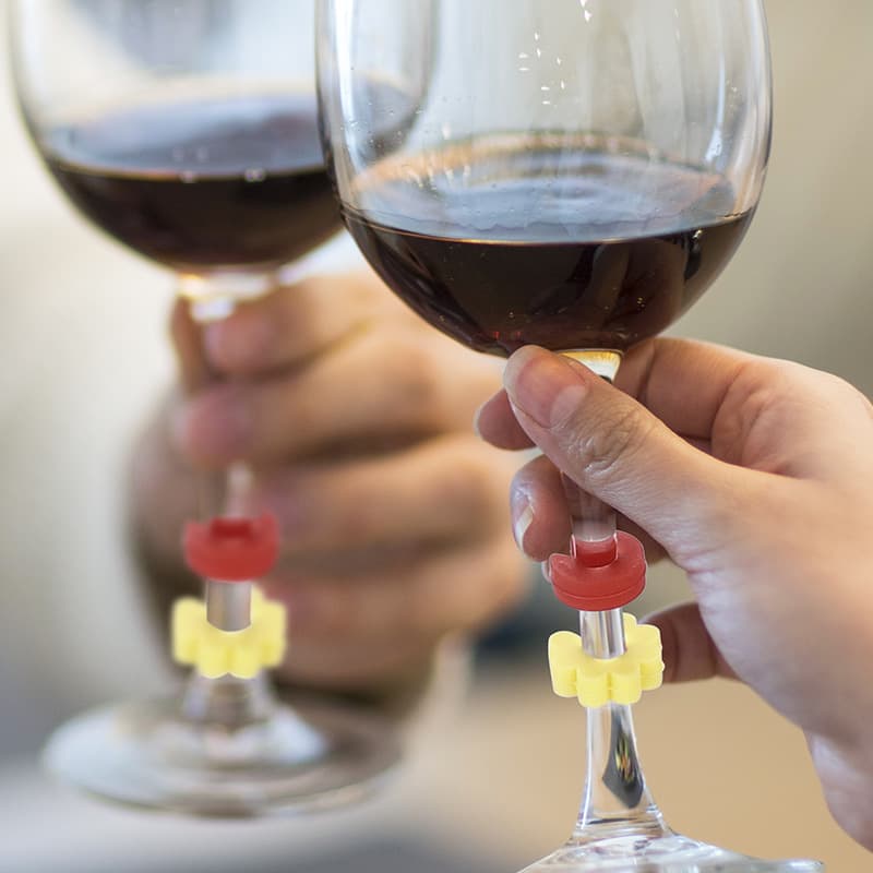 C-shaped Cup Sticker Identifier Creative Arc-shaped Wine Glass Sticker Party-specific Charm-changing Image Silicone Label