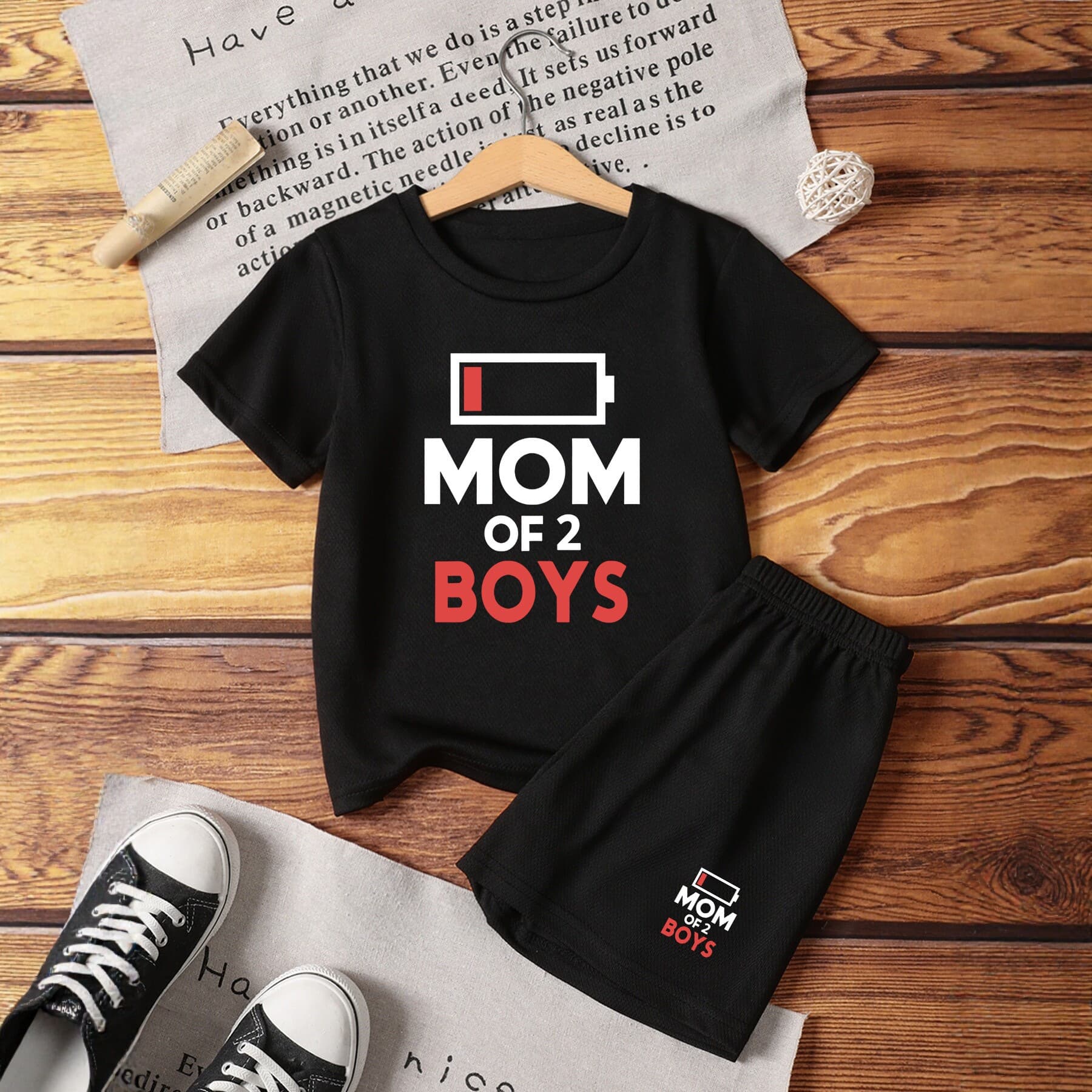 2026 MOM BOYS Letter Print T-Shirt and Shorts Two-Piece Set for Boys, Round Neck Top, Cross-Border European and American Style