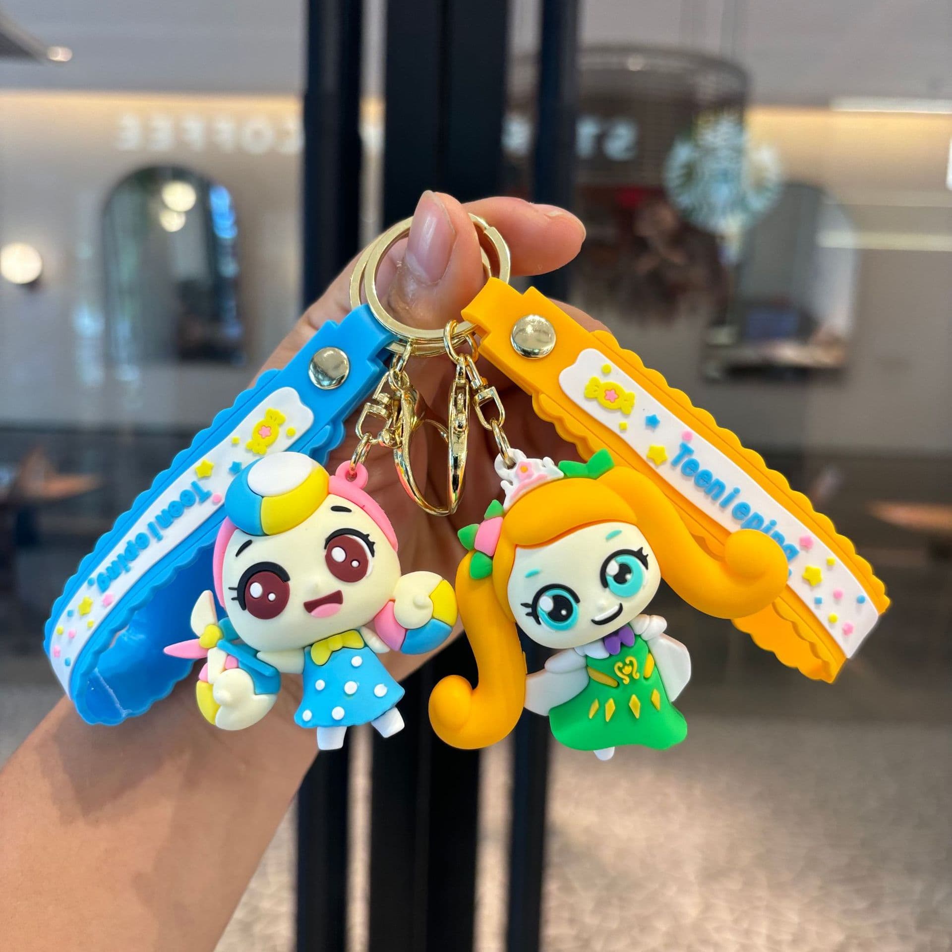 Creative Funny Moe Keychain Pendant Cute Girl Heart Doll Keychain Car Accessory Couple Small Gift