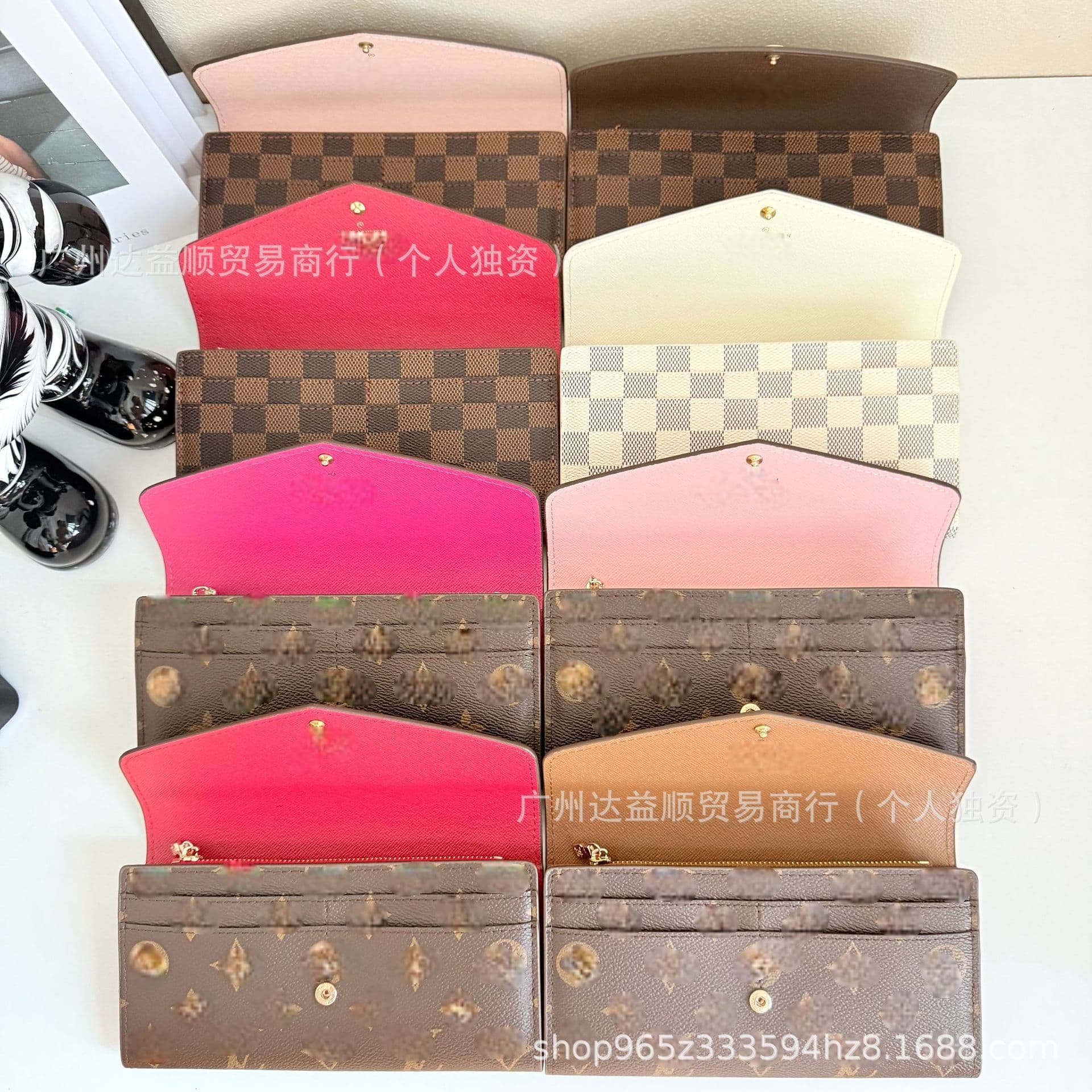 New European and American Women's Long Wallet with Classic Check Pattern, Fashionable Zip-Around Clutch, Multi-Card Slots, Large Capacity