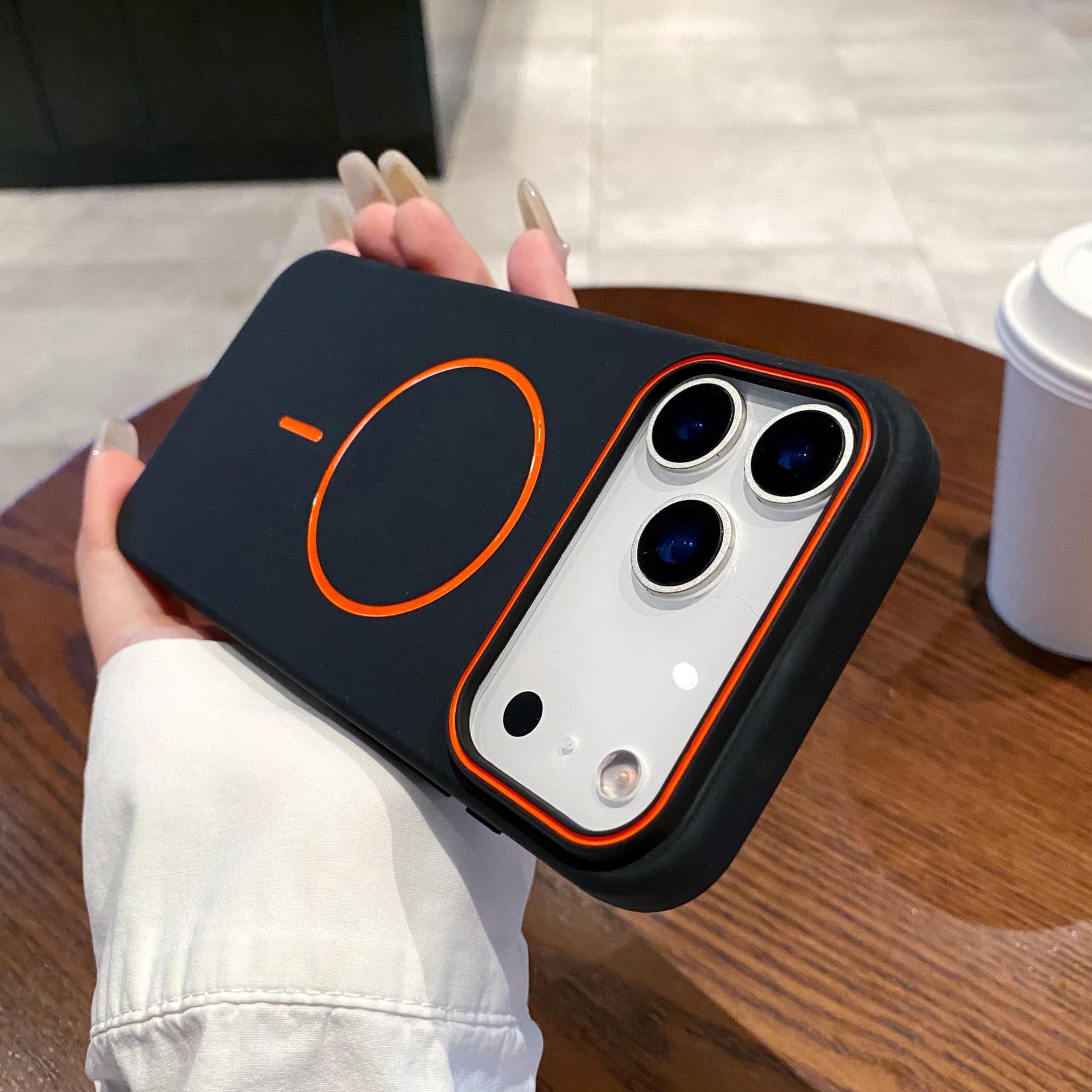 Compatible with iPhone 17 Pro Max Skin-Feel Slim Magnetic Case iPhone 16E Frosted Anti-Drop Soft Cover