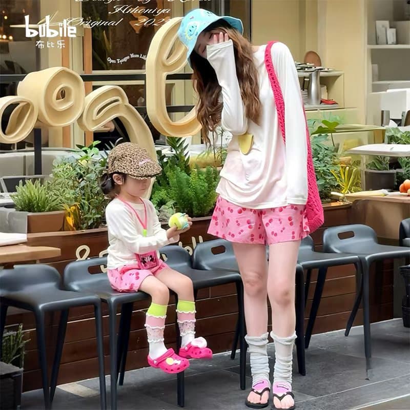 Girls Sun Protection Clothing 2025 New Summer Mother-Daughter Family Clothing Ice Silk Long-Sleeved T-Shirt Girls Summer Sun Protection Clothing Thin