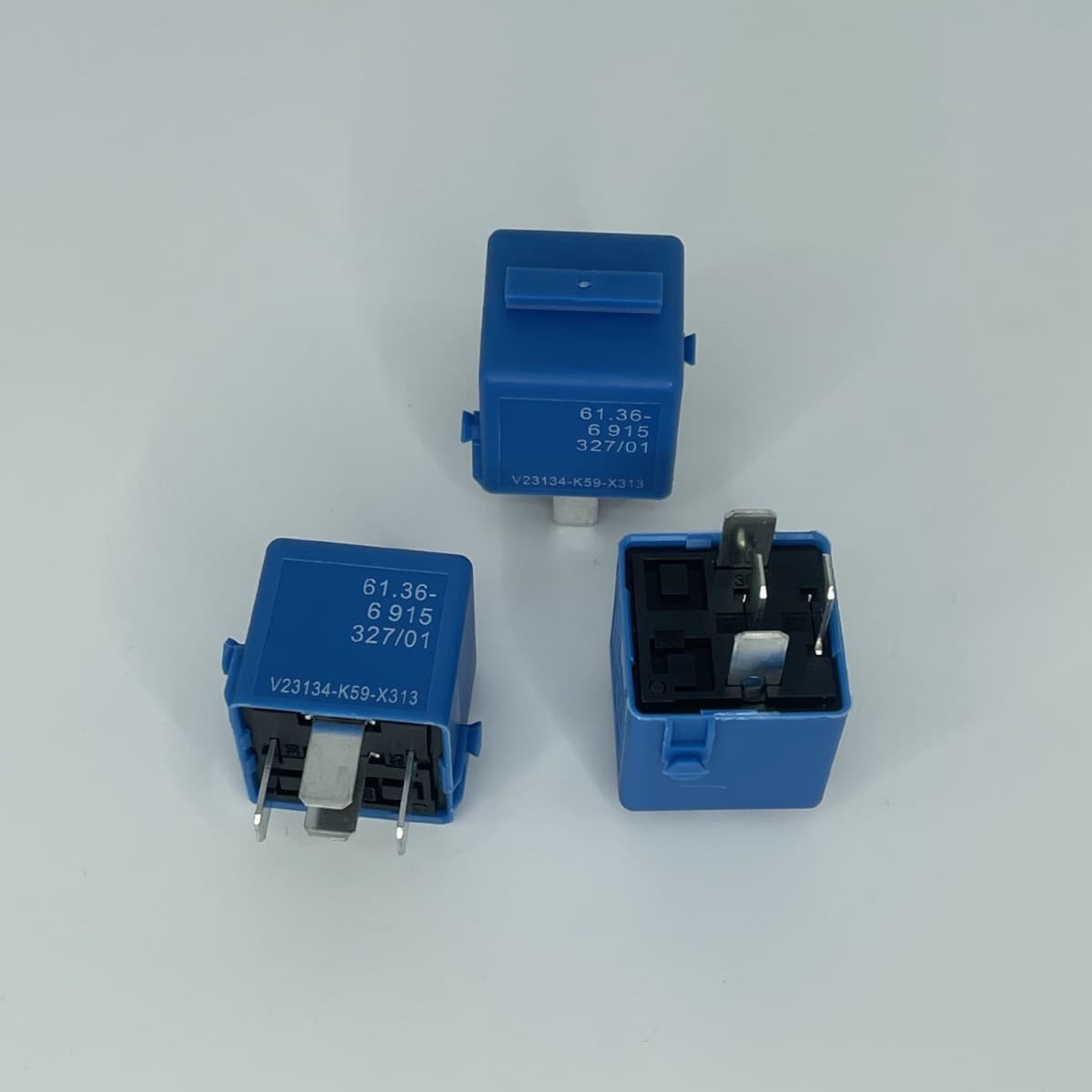 BMW 61366915327 BMW Relay 61368364581 Relay V23134-K59-X313