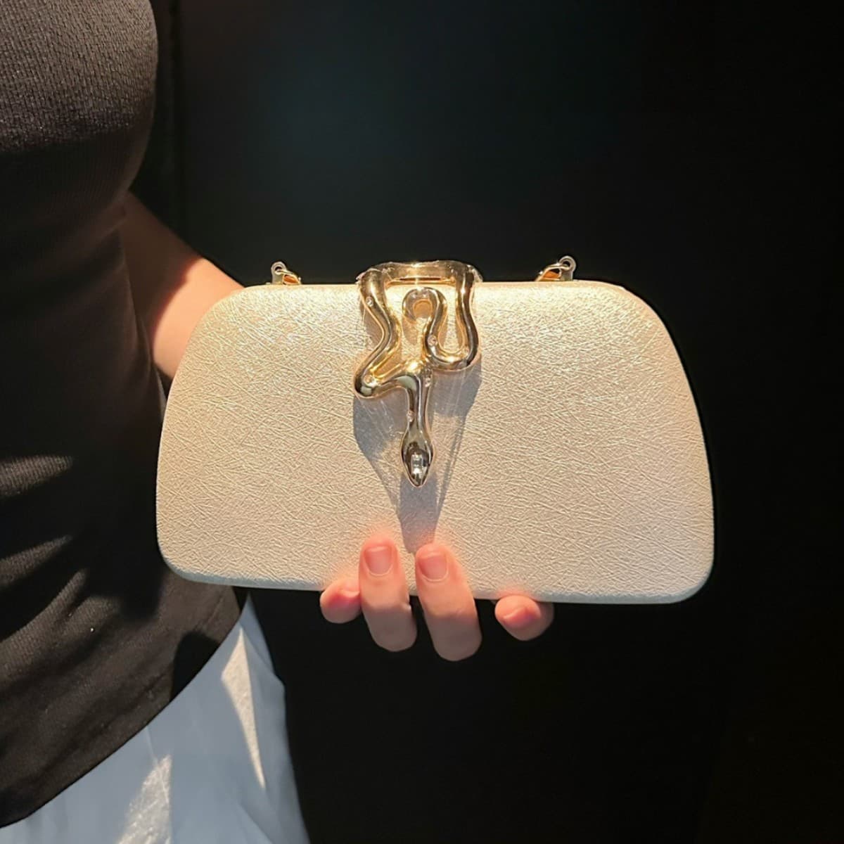 2025 Cross-Border Hot Selling Snake-Shaped Lock Clutch Evening Bag Handbag Shoulder Bag Dress Bag for Women