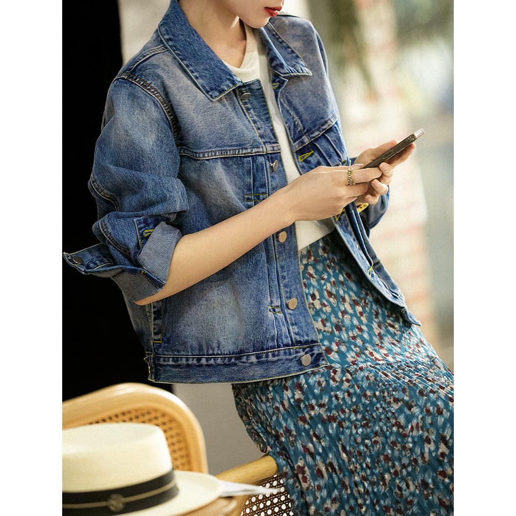 Notch Lapel Denim Jacket 2026 Spring New Women's Short Denim Jacket Contrast Color Loose Fit