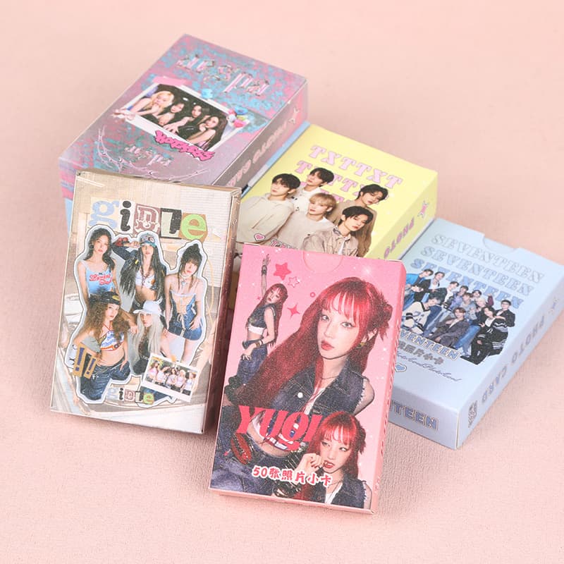 Korean entertainment collection 50 photos of IVE Kim Taehyung, Shin Ryujin, Bae Joo Hyun and Ryu Jimin peripheral laser photo cards 50
