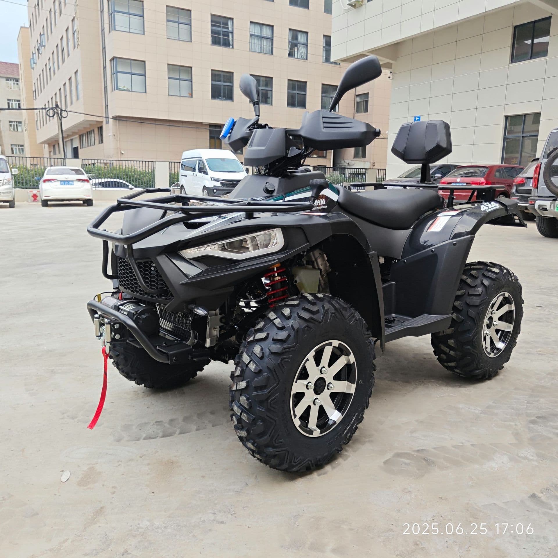 Linhai 500D Beach Vehicle 500Cc Off-Road Vehicle Fuel All-Terrain Vehicle Motorcycle Jungle Atv