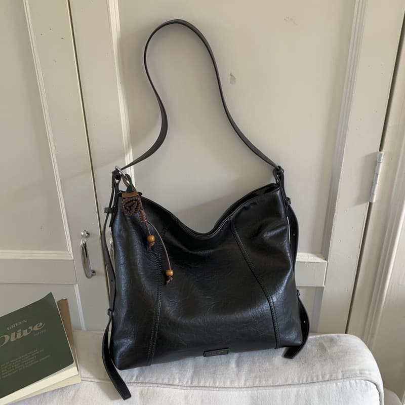 Cross-border Vintage Textured Shoulder Bag Large Capacity Tote Bag Soft Leather Commuter Tote Bag for Women Underarm Bag