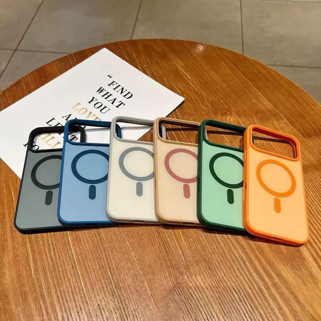 Ultra-Thin Frosted Skin-Feel Color-Block Magnetic Case for Apple 17 Phone Case Morandi iPhone 16 Protective Cover 12