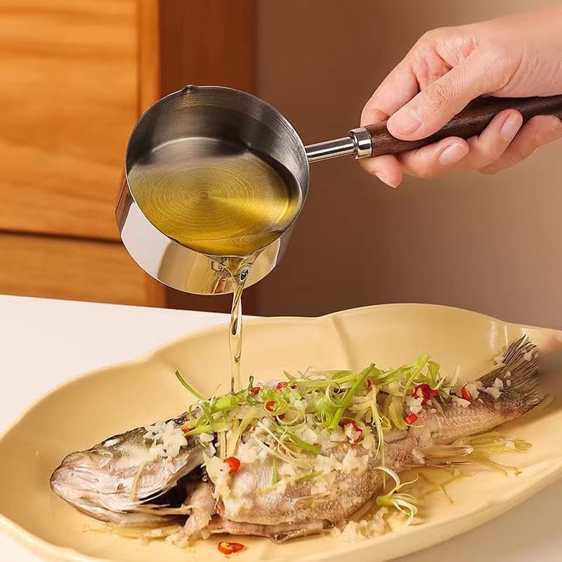 Song Kangling 304 stainless steel oil-spreading small pot kitchen tools outdoor BBQ oil-sprinkling small oil-sprinkling pot camping essentials
