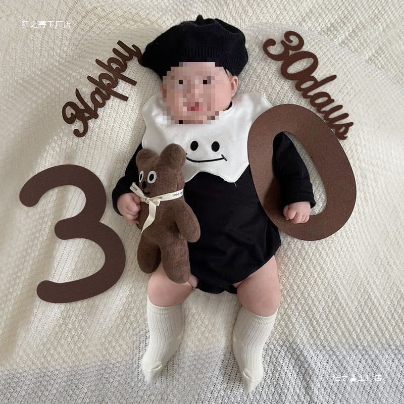 Full Moon Photo Prop Setup Baby Dragon 100 Days Scene Decoration Balloons Boy Girl Ceremony Day 3