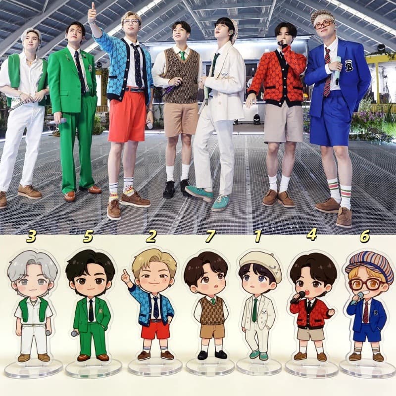 Original BTS BTS JIN Kim Taehyung and Jungkook peripheral 6CM high acrylic stand ornament LP003