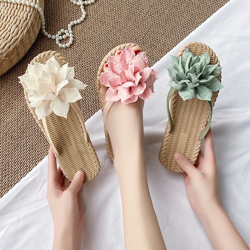 Trendy Floral Sandals for Women, Summer New Versatile Flat Flip-Flops, Non-Slip Beach Sandals