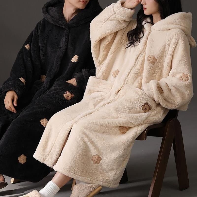 2025 New Couples Pajamas Women's Autumn/Winter Thick Fleece-Lined Coral Fleece Men's Robe Set, Homewear