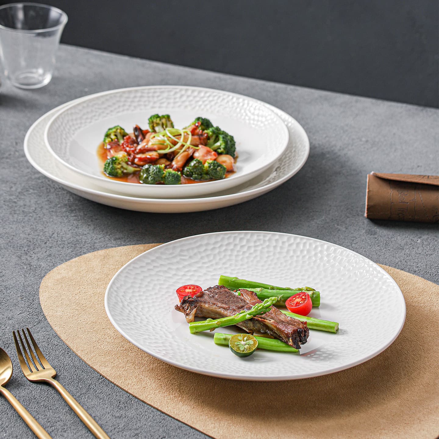 Ceramic Pure White Premium Round Plate with Exquisite Stone Grain Glaze Finish, Shallow Plate, Salad Fruit Plate, Western Dinner Plate, Hammered Texture