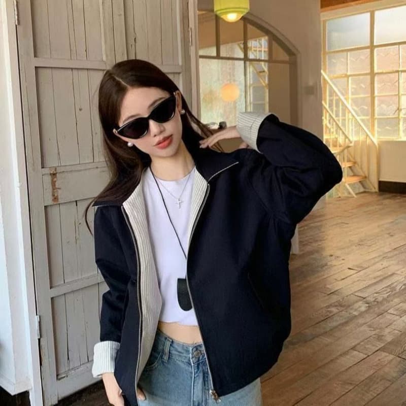 Korean-style Reversible Retro Striped Jacket for Women, Fall 2025 New Design, High-End Temperament Blazer Top