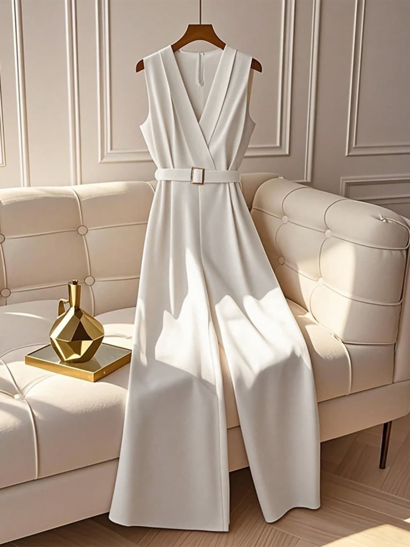 European and American Women's Jumpsuit Cross-border High-end Elegant Goddess Style White Sleeveless High-waist Fashionable Romper