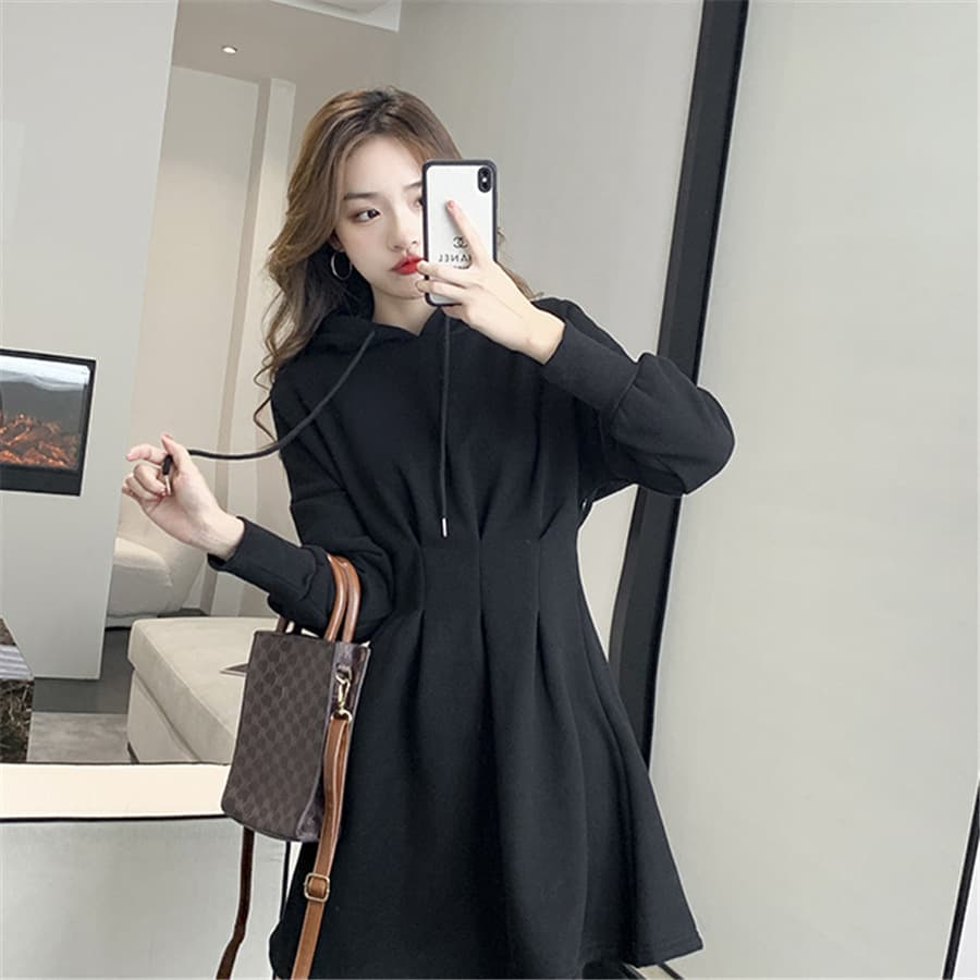 Women's Designer Black Slimming Long-Sleeve Hooded Cinched Waist Sweater Dress A-Line Dress Fitted Short Dress