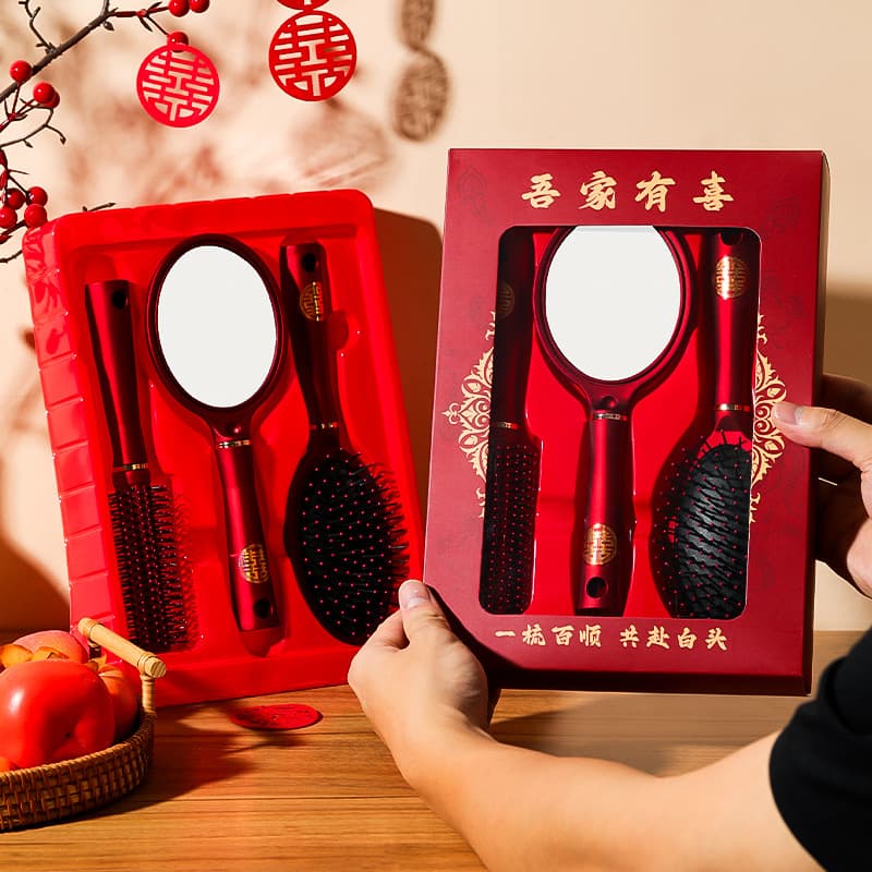 Wedding Red Air Cushion Comb Set, High-End Pair for Bride's Dowry, Complete Wedding Grooming Kit