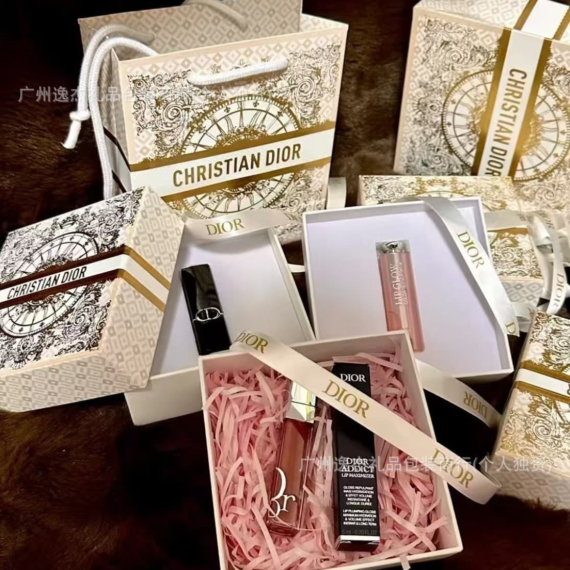 New Gold Blooming Lipstick Gift Set with Gift Box and Bag for Two Lipsticks