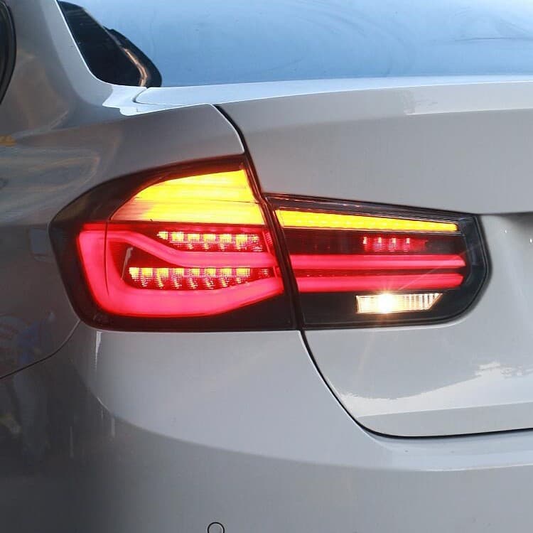 Suitable for 12-18 BMW 3 Series taillight assembly streamer steering LED driving light F30F35 rear taillight