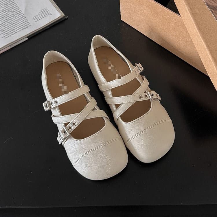 French Round Toe Shallow Mouth Soft Sole Flats for Women 2026 New Summer Ballet Shoes for Dresses Flat Leather Shoes