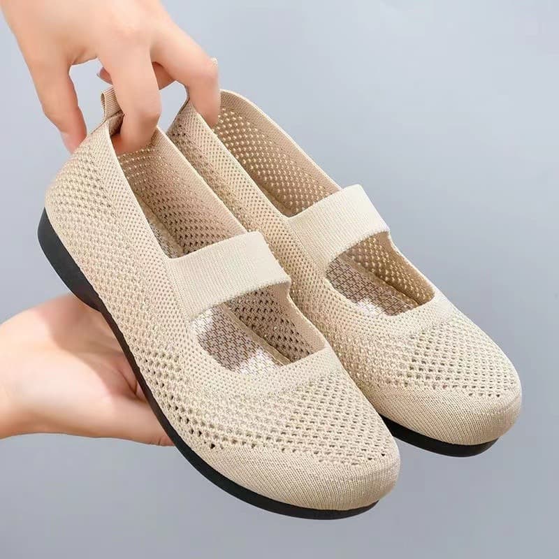 2025 Spring/Summer New Women's Shoes, Old Beijing Style Fisherman Shoes, Mother Shoes, Cross-border Comfort Shoes for Seniors, Breathable, Ethnic Style