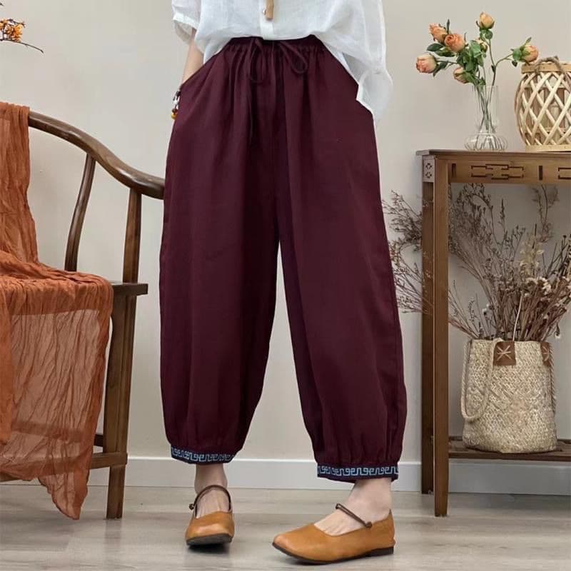 Women's Cotton Linen Cropped Pants 2023 New Chinese Style Artistic Ethnic Floral Embroidered Harem Linen Pants Lightweight