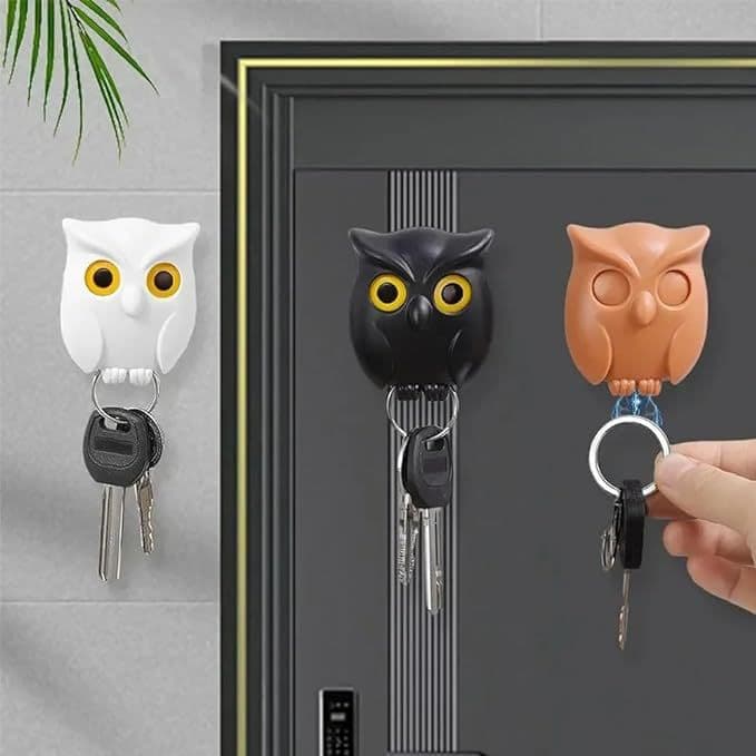 3 Cute Owl Key Pouches with Automatic Eye-Opening Magnetic Night Owl Key Hanging on Wall