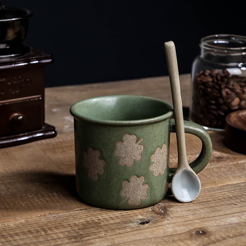 Rustic Pottery Coffee Cup Vintage Ceramic Mug Small Ins Sesame Glaze Four-Leaf Clover Green Kiln-Transmutation Breakfast Cup