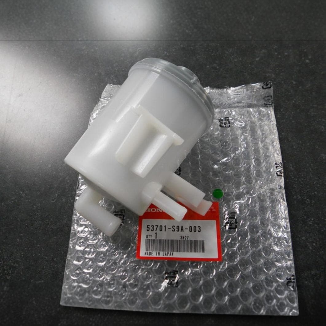 53701-S9A-003 is suitable for 02-06 Honda CRV booster pump oil pot oil cup power steering oil tank