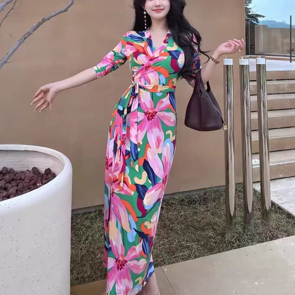Spring and summer retro-style printed wrap skirt with waist strap and one-piece V-neck dress, slim hip-hugging long skirt, cross-border