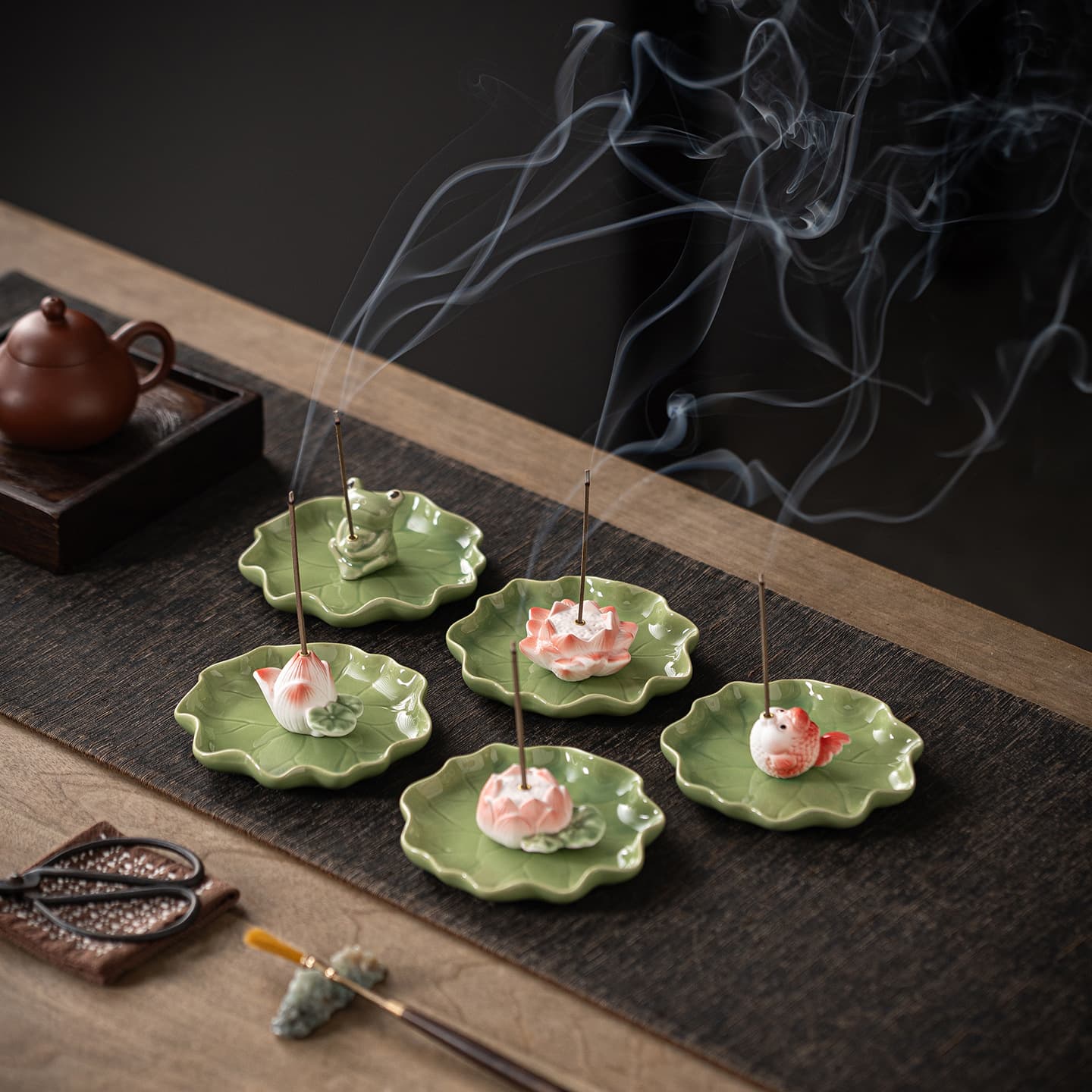 Ceramic handmade lotus leaf ornaments for home living room office display shelf creative desktop decorations