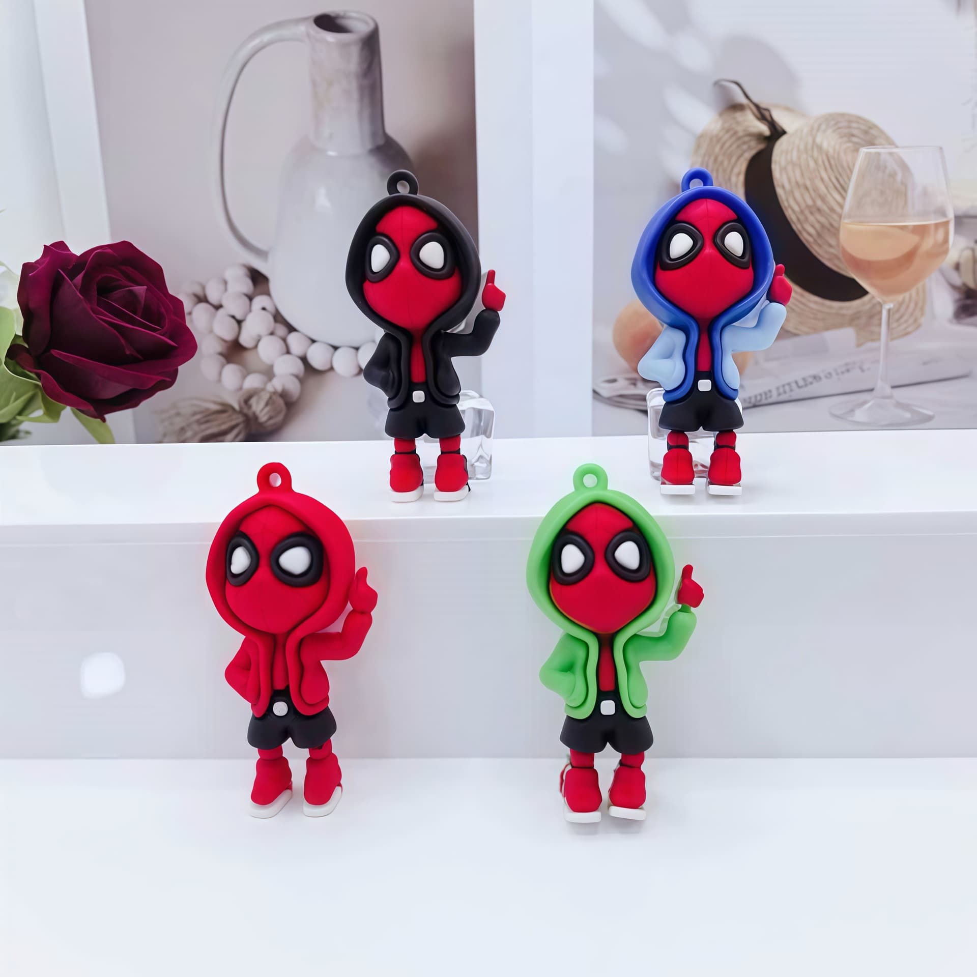 New Marvel Avengers Keychain Figure Pendant Charm Marvel Spider-Man Keychain Wholesale