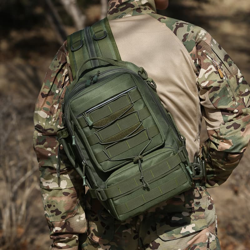 Outdoor camouflage chest bag, outdoor sports and leisure riding crossbody bag, multi-functional tactical camouflage water-repellent backpack