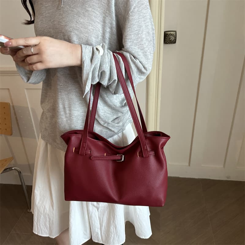 Export Large Capacity Tote Bag, Simple Lazy Style Shoulder Bag for Women, 2026 Summer New Pleated Tote Bag
