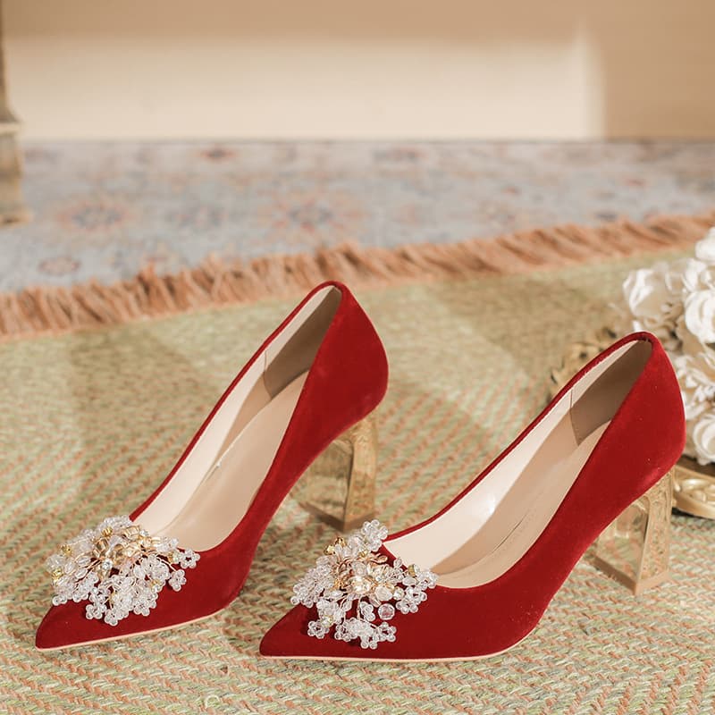2026 Autumn New Pointed Toe High Heels Women Chunky Heel Red Velvet Wedding Shoes Chinese Style Chunky Heel Flats Women