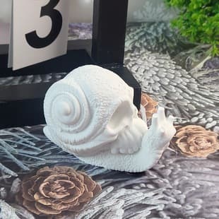 Cthulhu Skull Snail Plaster Ornament Silicone Mold DIY Plaster Cement Silicone Mold W0222