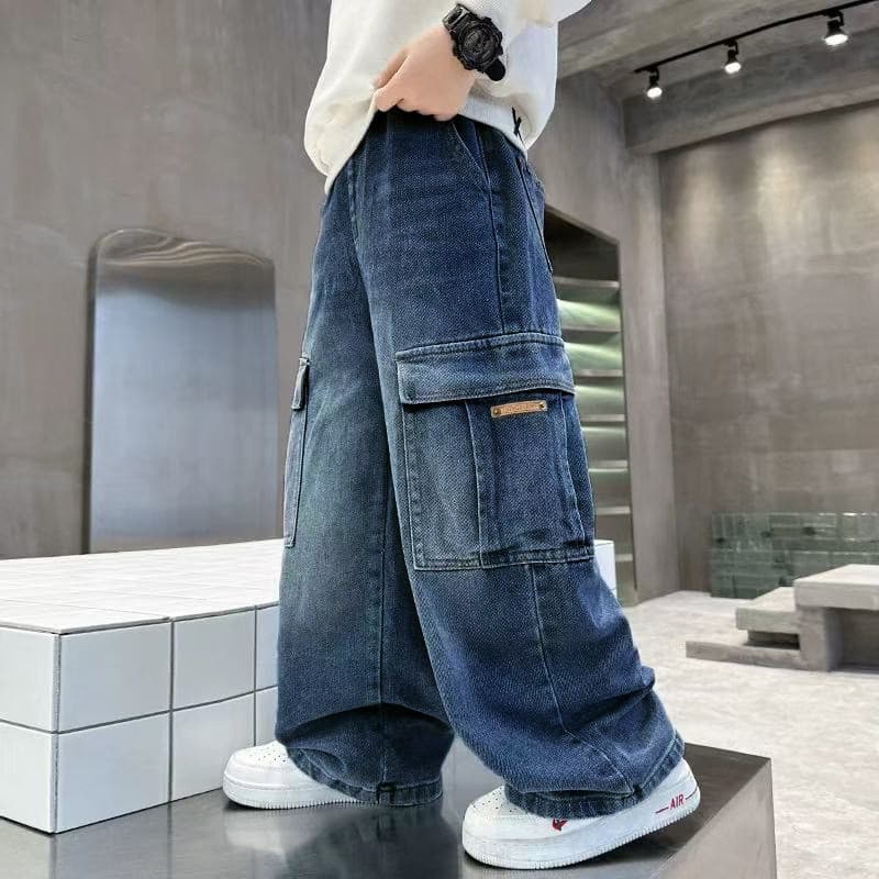 Boys spring trousers 2026 new autumn handsome children's overalls Korean style children's clothing outdoor street trousers trendy